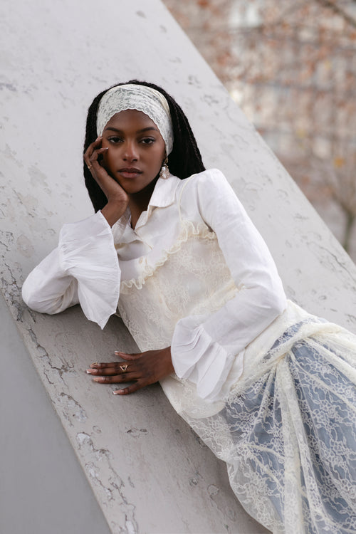 Chemise La Chemise Ila-Lyone cintrée en lin et manches volants en soie fabrication française série limitée